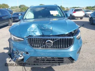 2024 Volvo XC40 Plus Bright Theme with VIN YV4L12UE3R2342939, listed as a IAAI auction lot 41527678 with 2,234 mi miles. Bid and sale history available at carsss.com. Image 6.