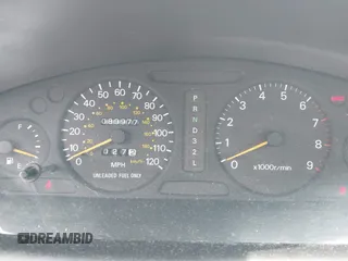 2002 Mitsubishi Diamante LS z VIN 6MMAP57P52T010479, wystawiony jako IAAI lot #42086895 z przebiegiem 89 977 mil mil oraz . Historia ofert i sprzedaży dostępna na DreamBid. Obrazek 7.