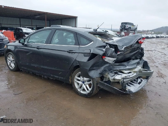 2016 Ford Fusion SE with VIN 3FA6P0H7XGR331935, listed as a IAAI auction lot 41548288 with 122,107 mi miles. Bid and sale history available at carsss.com. Image 3.