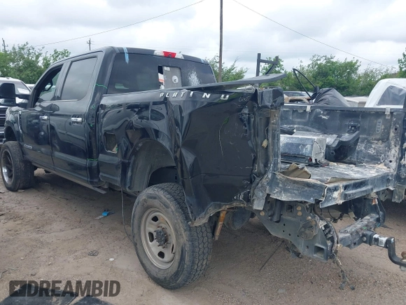 2017 Ford F-250 Lariat with VIN 1FT7W2BT0HEC51082, listed as a IAAI auction lot 42148223 with 164,951 mi miles and . Bid and sale history available at DreamBid. Image 3.