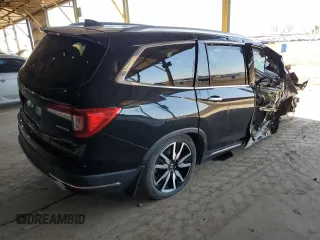 2021 Honda Pilot Touring 8-Passenger with VIN 5FNYF5H96MB007074, listed as a Copart auction lot 54445795 with Not Provided miles and Salvage Title. Bid and sale history available at carsss.com. Image 3.