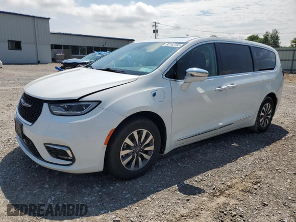 2022 Chrysler Pacifica Hybrid Limited with VIN 2C4RC1S72NR180156, listed as a Copart auction lot 62742765 with 71,935 mi miles and Salvage title. Bid and sale history available at DreamBid. Image 1.