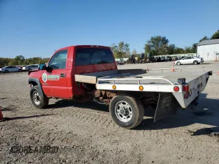 2002 GMC Sierra 1500 with VIN 1GDGC24U52Z252576, listed as a Copart auction lot 75233354 with Not Provided miles and Salvage Title. Bid and sale history available at DreamBid. Image 2.