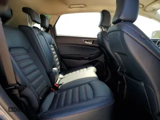 2024 Ford Edge SEL z VIN 2FMPK4J97RBA61575, wystawiony jako Copart lot #56723855 z przebiegiem 16 626 mil mil oraz Szkoda całkowita • Salvage title. Historia ofert i sprzedaży dostępna na DreamBid. Obrazek 11.