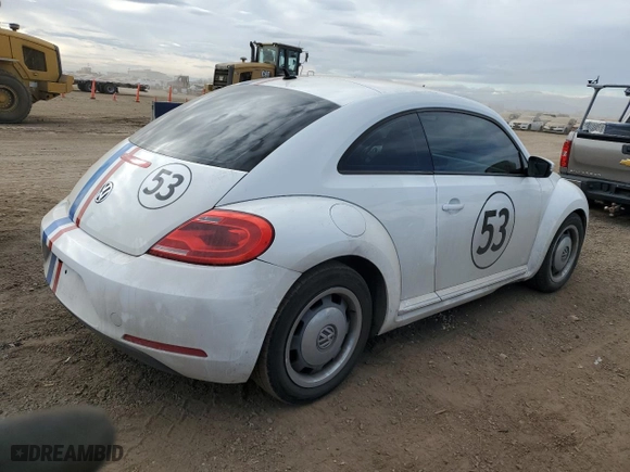 2012 Volkswagen Beetle 2.5L PZEV with VIN 3VWJP7AT7CM628377, listed as a Copart auction lot 85896624 with 75,574 mi miles and Salvage Title. Bid and sale history available at carsss.com. Image 3.