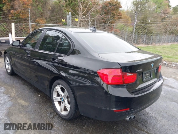2015 BMW 3 Series 328i xDrive with VIN WBA3B5C55FP654730, listed as a IAAI auction lot 41578639 with 173,935 mi miles and . Bid and sale history available at DreamBid. Image 3.
