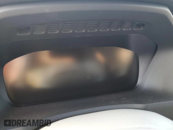 2022 Volvo XC90 Momentum with VIN YV4102CK3N1839605, listed as a Copart auction lot 75036544 with Not Provided miles and Salvage Title. Bid and sale history available at DreamBid. Image 9.