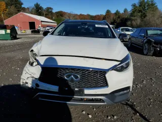 2017 Infiniti QX30 Luxury with VIN SJKCH5CR2HA035221, listed as a Copart auction lot 73979663 with 91,137 mi miles. Bid and sale history available at carsss.com. Image 5.