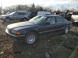 2000 BMW 7 Series 740iL with VIN WBAGH8346YDP11238, listed as a Copart auction lot 81122224 with 128,539 mi miles and Salvage Title. Bid and sale history available at carsss.com. Image 1.