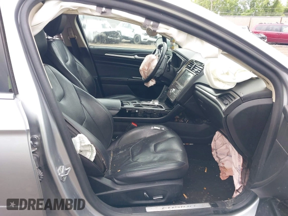 2020 Ford Fusion Titanium with VIN 3FA6P0D98LR115437, listed as a IAAI auction lot 42331052 with 127,346 mi miles and . Bid and sale history available at DreamBid. Image 5.