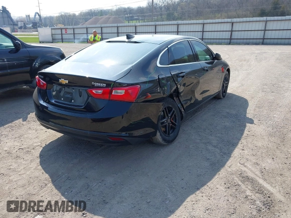 2019 Chevrolet Malibu LS z VIN 1G1ZB5STXKF177623, wystawiony jako IAAI lot #42017920 z przebiegiem 56 590 mil mil oraz . Historia ofert i sprzedaży dostępna na DreamBid. Obrazek 4.