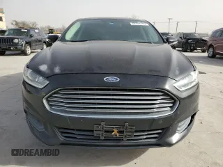 2015 Ford Fusion SE z VIN 3FA6P0H7XFR162594, wystawiony jako Copart lot #49168115 z przebiegiem 171 147 mil mil oraz Szkoda całkowita • Salvage title. Historia ofert i sprzedaży dostępna na DreamBid. Obrazek 5.