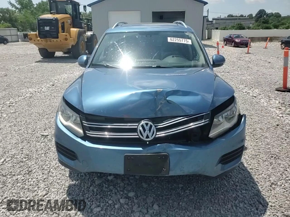 2017 Volkswagen Tiguan Wolfsburg Edition with VIN WVGSV7AX8HK014738, listed as a Copart auction lot 62255775 with 123,768 mi miles and Salvage title. Bid and sale history available at DreamBid. Image 14.