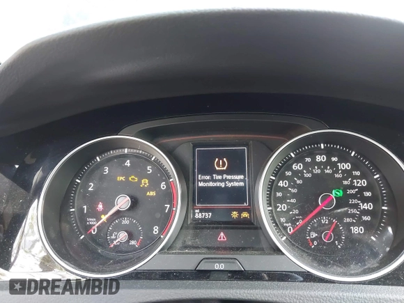 2018 Volkswagen GTI S with VIN 3VW447AU4JM255116, listed as a IAAI auction lot 42030445 with 88,737 mi miles and . Bid and sale history available at DreamBid. Image 7.