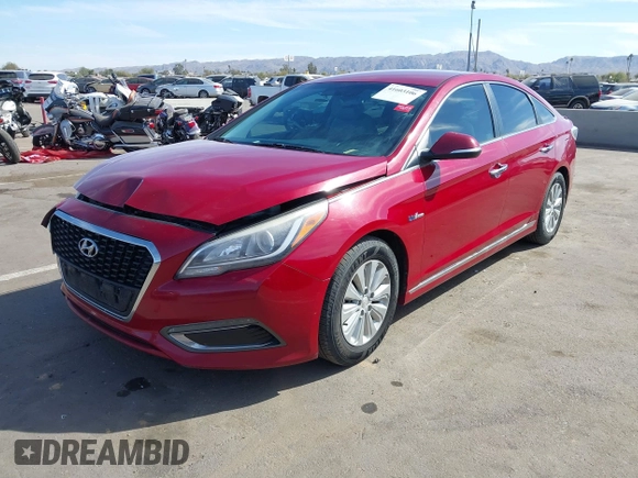 2016 Hyundai Sonata Hybrid SE with VIN KMHE24L18GA038247, listed as a IAAI auction lot 41603106 with 208,891 mi miles. Bid and sale history available at carsss.com. Image 17.