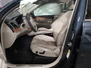 2022 Volvo XC90 Momentum с VIN YV4A22PK5N1829937, выставлен на аукционе Copart как лот 87723975 с пробегом 41 884 миль миль и Списание • Salvage title. История ставок и продаж доступна на DreamBid. Изображение 7.