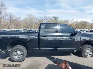 2018 Ram 2500 Tradesman with VIN 3C6UR5CL5JG359438, listed as a IAAI auction lot 39767267 with 148,103 mi miles. Bid and sale history available at carsss.com. Image 13.