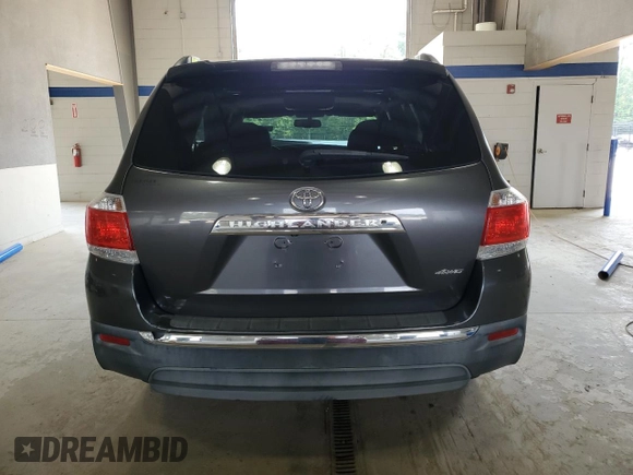2013 Toyota Highlander Limited with VIN 5TDDK3EH4DS193218, listed as a Copart auction lot 59421055 with 146,607 mi miles and Salvage title. Bid and sale history available at DreamBid. Image 6.
