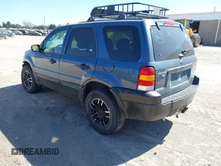 2006 Ford Escape XLT z VIN 1FMCU93126KB09191, wystawiony jako IAAI lot #41700899 z przebiegiem 123 345 mil mil oraz . Historia ofert i sprzedaży dostępna na DreamBid. Obrazek 3.
