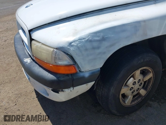 2001 Dodge Dakota с VIN 1B7GL22X91S188051, выставлен на аукционе IAAI как лот 40048902 с пробегом 304 305 миль миль и . История ставок и продаж доступна на DreamBid. Изображение 17.