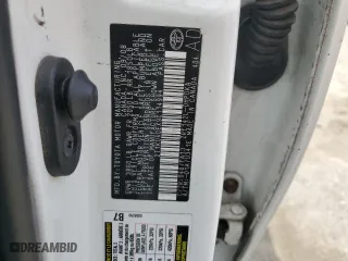 2009 Toyota Matrix with VIN 2T1KU40EX9C114994, listed as a Copart auction lot 53839875 with 202,111 mi miles and Clean Title. Bid and sale history available at carsss.com. Image 12.