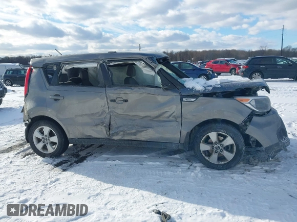 2018 Kia Soul with VIN KNDJN2A26J7587783, listed as a IAAI auction lot 41181661 with 1 mi miles. Bid and sale history available at carsss.com. Image 14.