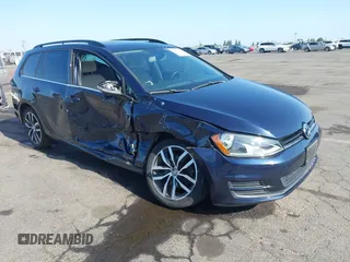 2016 Volkswagen Golf Limited Edition с VIN 3VWC17AU5GM520266, выставлен на аукционе IAAI как лот 42476374 с пробегом 81 529 миль миль и . История ставок и продаж доступна на DreamBid. Изображение 1.