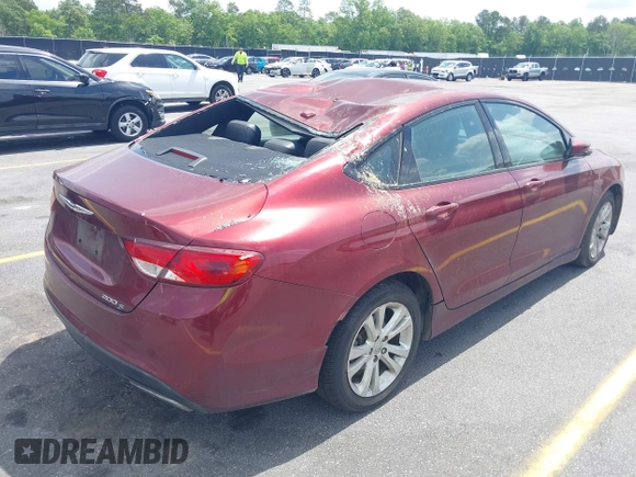 2015 Chrysler 200 S with VIN 1C3CCCBB7FN613219, listed as a IAAI auction lot 42084124 with 212,046 mi miles. Bid and sale history available at carsss.com. Image 4.