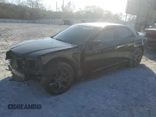 2021 Chrysler 300 with VIN 2C3CCABT5MH680095, listed as a Copart auction lot 83022484 with 37,778 mi miles and Salvage Title. Bid and sale history available at carsss.com. Image 1.
