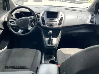 2018 Ford Transit Connect XLT z VIN NM0GE9F71J1375042, wystawiony jako Copart lot #64799455 z przebiegiem 212 159 mil mil oraz Czysty tytuł • Clean title. Historia ofert i sprzedaży dostępna na DreamBid. Obrazek 9.
