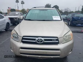 2008 Toyota RAV4 Ltd with VIN JTMZK31V185022939, listed as a IAAI auction lot 41563142 with 165,669 mi miles. Bid and sale history available at carsss.com. Image 12.
