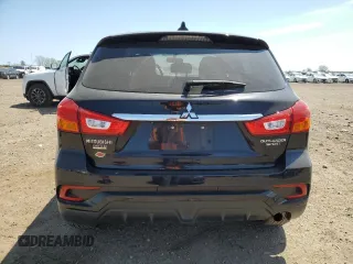 2018 Mitsubishi Outlander ES z VIN JA4AP3AU0JU009093, wystawiony jako Copart lot #55962505 z przebiegiem 10 156 mil mil oraz Szkoda całkowita • Salvage title. Historia ofert i sprzedaży dostępna na DreamBid. Obrazek 6.