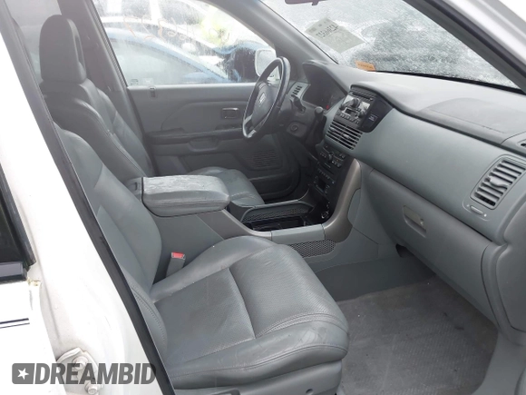 2005 Honda Pilot EX-L z VIN 5FNYF18595B052324, wystawiony jako IAAI lot #42366327 z przebiegiem 153 121 mil mil oraz . Historia ofert i sprzedaży dostępna na DreamBid. Obrazek 5.