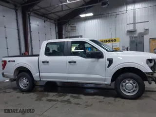 2022 Ford F-150 XL with VIN 1FTFW1E58NKF05492, listed as a IAAI auction lot 41413171 with 15,932 mi miles. Bid and sale history available at carsss.com. Image 14.