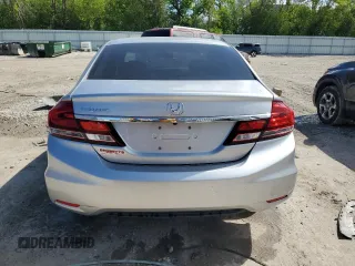 2015 Honda Civic LX z VIN 19XFB2F50FE040002, wystawiony jako Copart lot #57874295 z przebiegiem 174 697 mil mil oraz Czysty tytuł • Clean title. Historia ofert i sprzedaży dostępna na DreamBid. Obrazek 6.