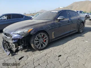 2020 Kia Stinger GT with VIN KNAE35LC0L6086859, listed as a Copart auction lot 58713924 with 38,837 mi miles and Salvage Title. Bid and sale history available at carsss.com. Image 1.