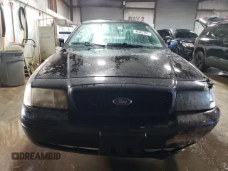 2004 Ford Police Interceptor Base w/3.27 Axle with VIN 2FAFP71WX4X160918, listed as a Copart auction lot 48487095 with 166,883 mi miles and Salvage title. Bid and sale history available at DreamBid. Image 5.