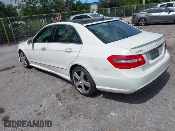 2010 Mercedes-Benz E 350 Luxury with VIN WDDHF5GB0AA105287, listed as a IAAI auction lot 42452791 with 195,377 mi miles and . Bid and sale history available at DreamBid. Image 3.