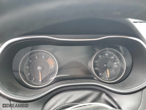 2019 Jeep Cherokee Trailhawk with VIN 1C4PJMBX0KD360958, listed as a Copart auction lot 74078034 with 0 mi miles and Salvage Title. Bid and sale history available at carsss.com. Image 9.