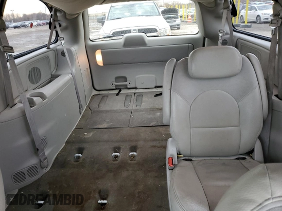 2007 Chrysler Town & Country Limited with VIN 2A8GP64L27R153747, listed as a Copart auction lot 46639205 with 153,531 mi miles and Salvage Title. Bid and sale history available at DreamBid. Image 10.