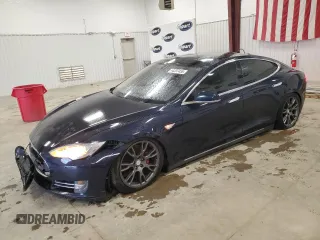 2014 Tesla Model S P85D with VIN 5YJSA1H2XEFP64240, listed as a Copart auction lot 44337455 with 107,190 mi miles and Salvage Title. Bid and sale history available at DreamBid. Image 1.