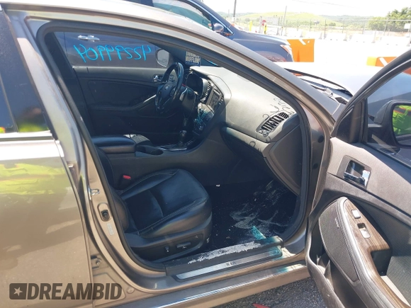 2013 Kia Optima SX с VIN 5XXGR4A69DG240506, выставлен на аукционе IAAI как лот 42299904 с пробегом 235 357 миль миль и . История ставок и продаж доступна на DreamBid. Изображение 5.