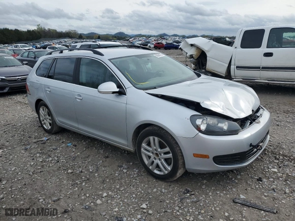 2014 Volkswagen Jetta SportWagen TDI w/Sunroof & Nav with VIN 3VWPL7AJ2EM614152, listed as a Copart auction lot 50984275 with 117,903 mi miles and Salvage Title. Bid and sale history available at carsss.com. Image 4.
