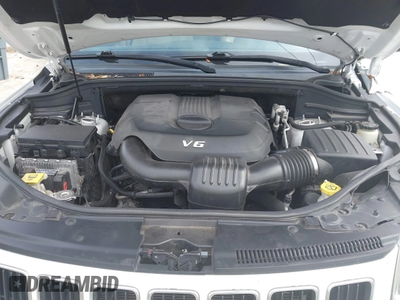 2014 Jeep Grand Cherokee Limited with VIN 1C4RJEBG1EC403972, listed as a IAAI auction lot 41455012 with 241,168 mi miles and . Bid and sale history available at DreamBid. Image 10.