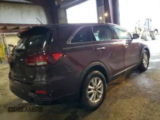 2019 Kia Sorento LX z VIN 5XYPG4A37KG575753, wystawiony jako Copart lot #44988355 z przebiegiem 55 933 mil mil oraz Szkoda całkowita • Salvage title. Historia ofert i sprzedaży dostępna na DreamBid. Obrazek 3.