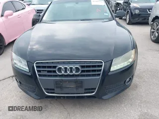 2012 Audi A5 Premium Plus z VIN WAULFAFR0CA014435, wystawiony jako IAAI lot #42289236 z przebiegiem 174 950 mil mil oraz . Historia ofert i sprzedaży dostępna na DreamBid. Obrazek 6.