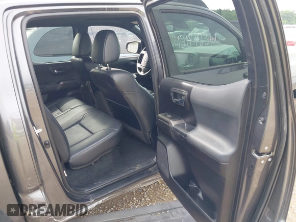 2021 Toyota Tacoma SR с VIN 5TFCZ5AN8MX266972, выставлен на аукционе IAAI как лот 42511666 с пробегом 56 378 миль миль и . История ставок и продаж доступна на DreamBid. Изображение 8.