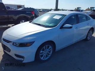 2018 Chevrolet Malibu LT z VIN 1G1ZD5ST6JF226101, wystawiony jako IAAI lot #42455355 z przebiegiem 119 081 mil mil oraz . Historia ofert i sprzedaży dostępna na DreamBid. Obrazek 17.