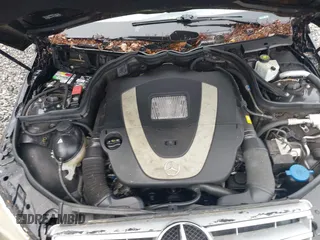 2011 Mercedes-Benz C 300 Sport z VIN WDDGF5EB8BR141083, wystawiony jako IAAI lot #42185957 z przebiegiem 194 998 mil mil oraz . Historia ofert i sprzedaży dostępna na DreamBid. Obrazek 10.