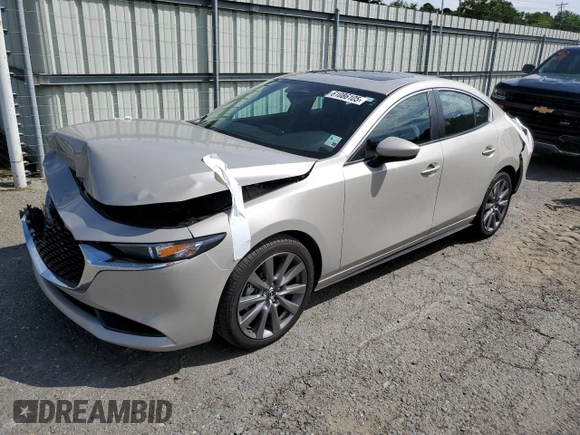 2025 Mazda 3 S Preferred z VIN 3MZBPACM8SM450887, wystawiony jako Copart lot #61086105 z przebiegiem 6 273 mil mil oraz Szkoda całkowita • Salvage title. Historia ofert i sprzedaży dostępna na DreamBid. Obrazek 1.